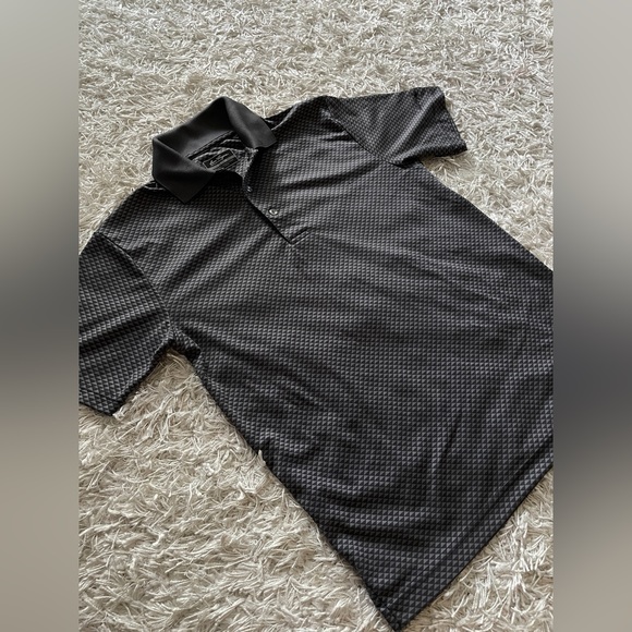 t-shirt - Picture 3 of 3